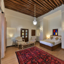 اتاق دوتخته دبل دلربا اقامتگاه سنتی آریانا مهر کرمانشاه