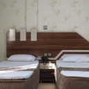 سوئیت سه تخته هتل آپارتمان علیزاده مشهد