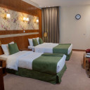 اتاق سه تخته هتل مدائن مشهد