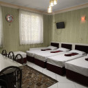 اتاق پنج تخته مهمانپذیر نیک داد مشهد