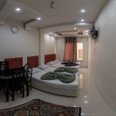 سوئیت یک خوابه پنج تخته(چهارتخته+کاناپه) خانه مسافر رحیم زاده مقدم(دینا) مشهد