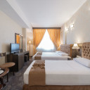 اتاق سه تخته هتل سهند مشهد