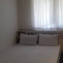 اتاق سه تخته مهمانپذیر آبا قم