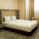 سوئیت یک خوابه چهارتخته هتل آوا قم