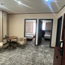 سوئیت دو خوابه چهارتخته هتل آوا قم