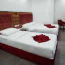 اتاق پنج تخته هتل مدینه المعصومه قم