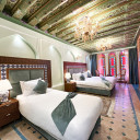 اتاق سه تخته پنج دری هتل بوتیک سنتی یوتاب شیراز