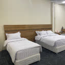 اتاق سه تخته تریپل هتل قائم سیرجان