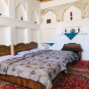 اتاق سه تخته طلوع اقامتگاه سنتی عمارت اجلال تفرش