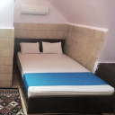 اتاق دوتخته برای یک نفر یاسی(زیر همکف) اقامتگاه بومگردی دلخش یزد