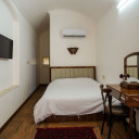 اتاق یک تخته هتل فاضلی یزد