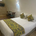 اتاق دو تخته همکف حیاط اندرون هتل بوتیک سنتی عمارت مالمیر یزد