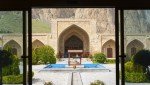 هتل لاله بیستون