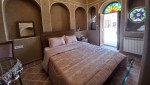 اقامتگاه سنتی هزار و یک شب چهار باغ