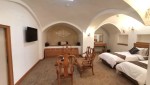 هتل کاروانسرای وکیل (کاروانیکا)