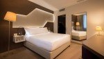 هتل دابل تری بای هیلتون (Doubletree by Hilton)