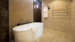 هتل رادیسون بلو (Radisson Blu)