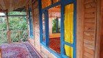 اقامتگاه بومگردی آوش