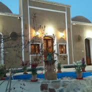 اقامتگاه بومگردی سرو کهن ابرکوه