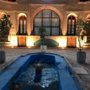 اقامتگاه سنتی درجه یک ارغوان قزوین