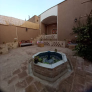 اقامتگاه سنتی بانوچ آران و بیدگل