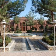هتل ارگ تاریخی گوگد گلپایگان