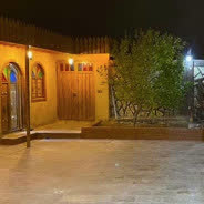 اقامتگاه بومگردی کلبه مادر جان کازرون