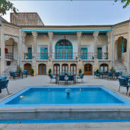 اقامتگاه سنتی آریانا مهر کرمانشاه