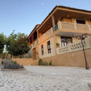 اقامتگاه بومگردی عمارت پریزاد شهرکرد