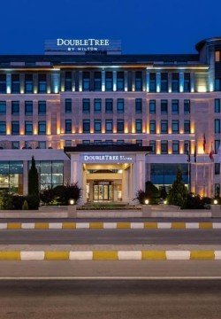 هتل دابل تری بای هیلتون (DoubleTree by Hilton) وان