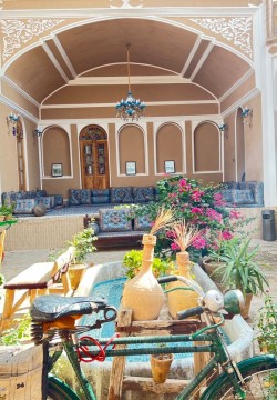 اقامتگاه سنتی شیخداد یزد