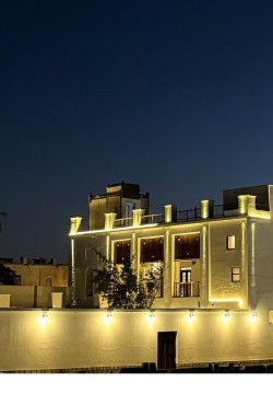 اقامتگاه بومگردی عمارت بیلیارد بوشهر