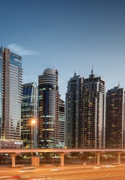 هتل پولمن جمیرا لیکس تاورز ( pullman jumeirah lakes towers ) دبی