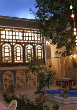 اقامتگاه سنتی حجه فروش اصفهان