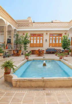 اقامتگاه سنتی سه سوک کاشان