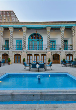 اقامتگاه سنتی آریانا مهر کرمانشاه