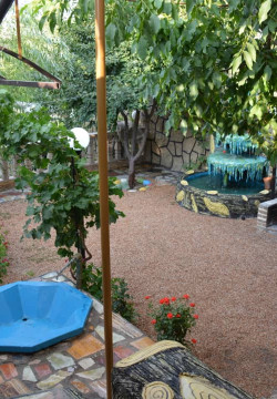 اقامتگاه بومگردی آتا باغی اسکو