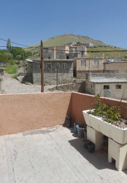 اقامتگاه بومگردی هه وارگه ی هانیس سنندج