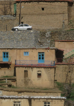 اقامتگاه بومگردی تاو سنندج