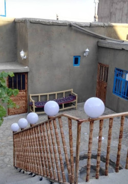 اقامتگاه بومگردی سنار سردشت