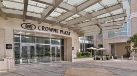 کرون پلازا جمیرا (Crowne Plaza Jumeirah)
