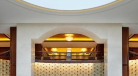 کرون پلازا جمیرا (Crowne Plaza Jumeirah)