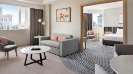 Dubai-CrownePlazaJumeirah-5.jpg