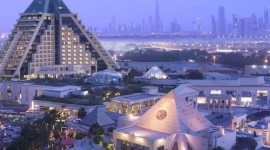 رافلز (Raffles)