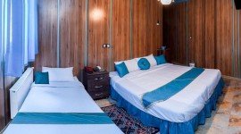 Shiraz-Rhyton-23.jpg