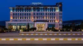 هتل دابل تری بای هیلتون (DoubleTree by Hilton) وان