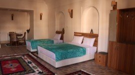 Yazd-Darbar-08.jpg