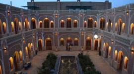 Yazd-KarvansarayeMoshirYazd-16.jpg