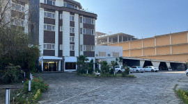 هتل آپارتمان اسپینل محمودآباد