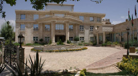 هتل هلال ایران تهران